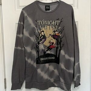 Disney/Gray crewneck Hocus Pocus sweatshirt /size M